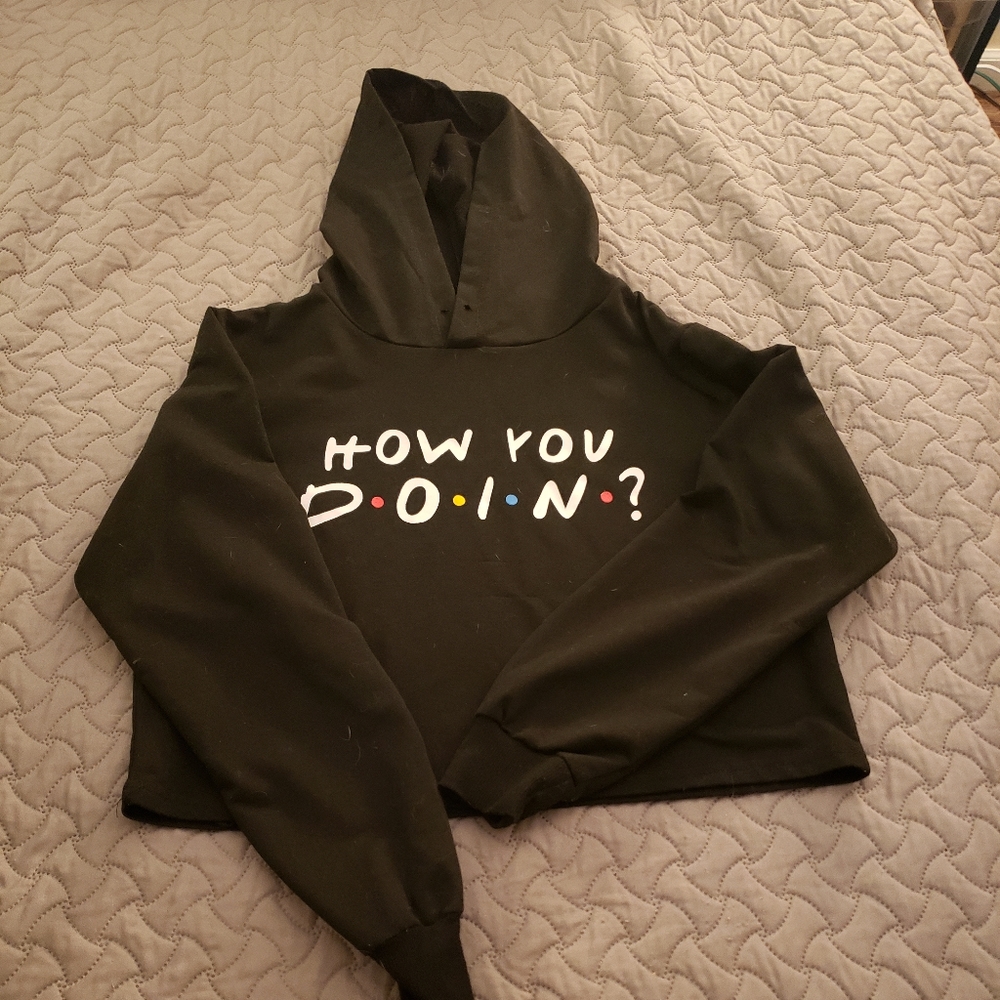 Friends crop hoodie